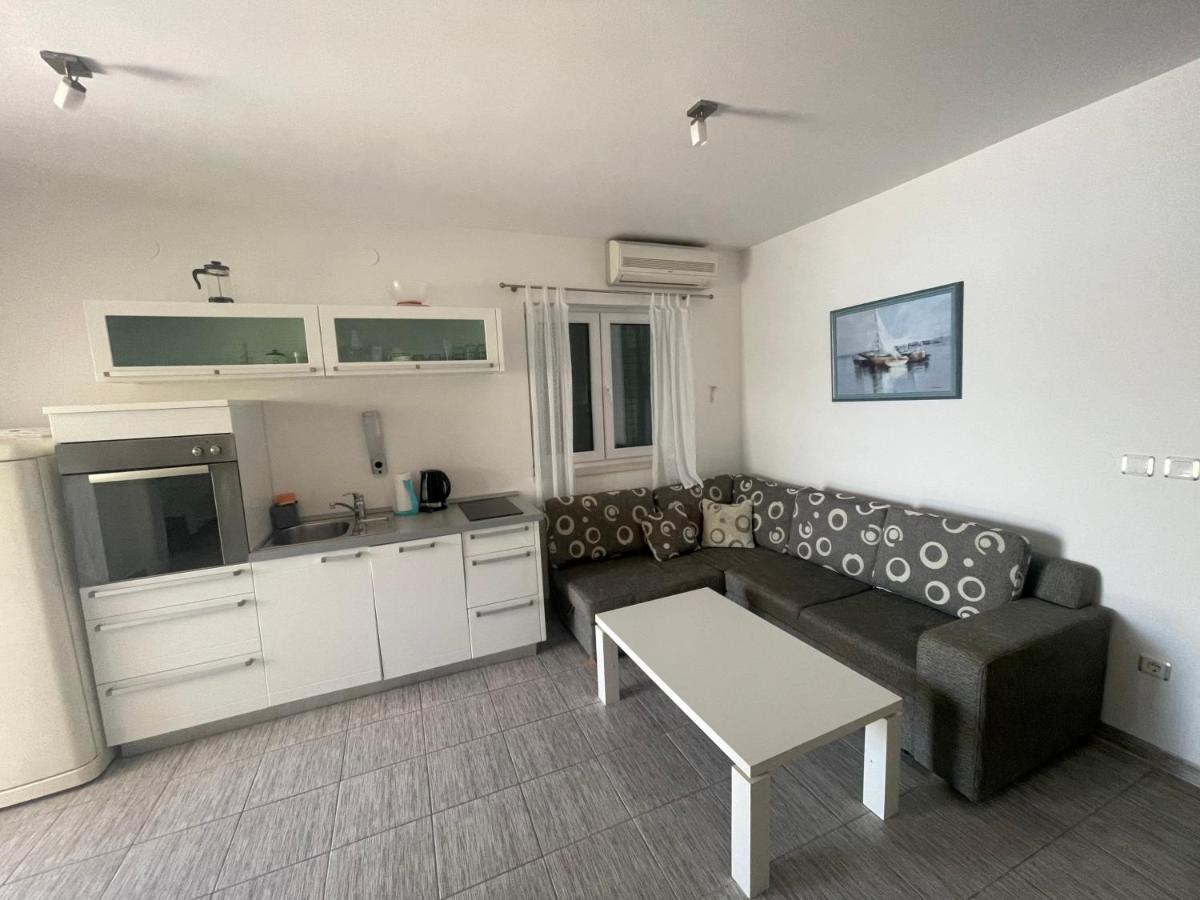Apartments Andrea Stara Novalja Exteriér fotografie