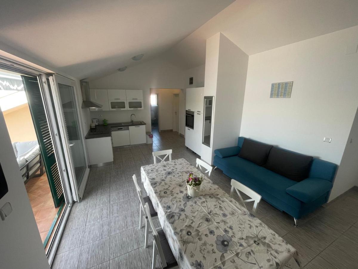 Apartments Andrea Stara Novalja Exteriér fotografie